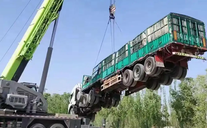 东昌区道路脱困救援案例